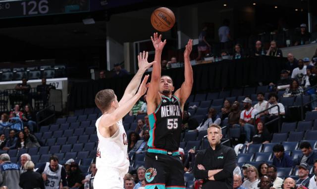 华体会app-比肩绿军雄鹿！灰熊轰29记三分追平NBA历史纪录